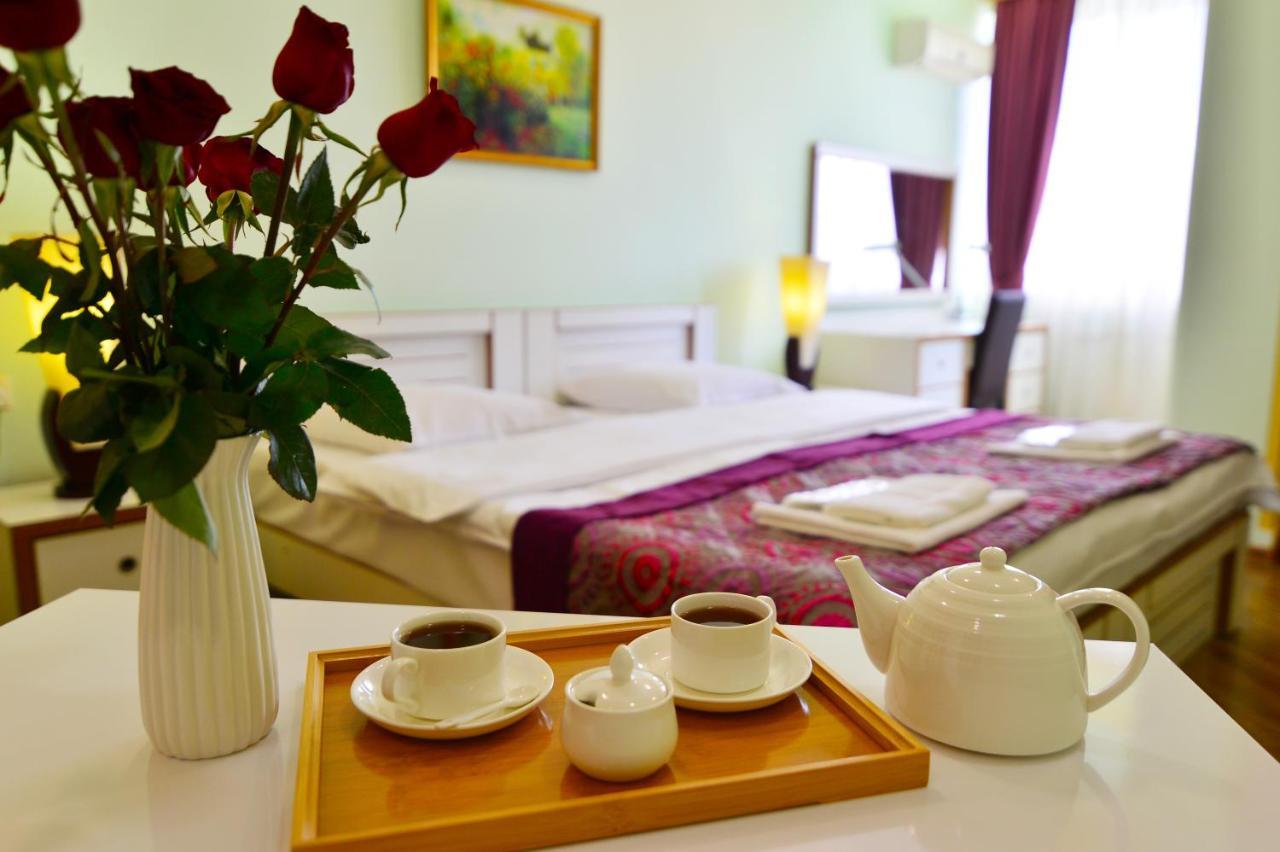 Hotel Blissdom Тбілісі Екстер'єр фото