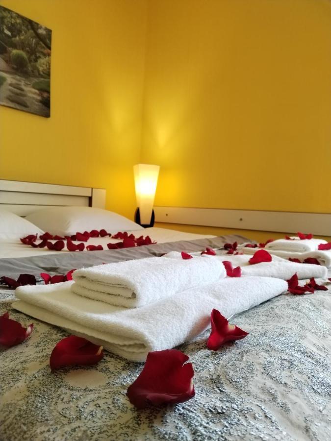 Hotel Blissdom Тбілісі Екстер'єр фото