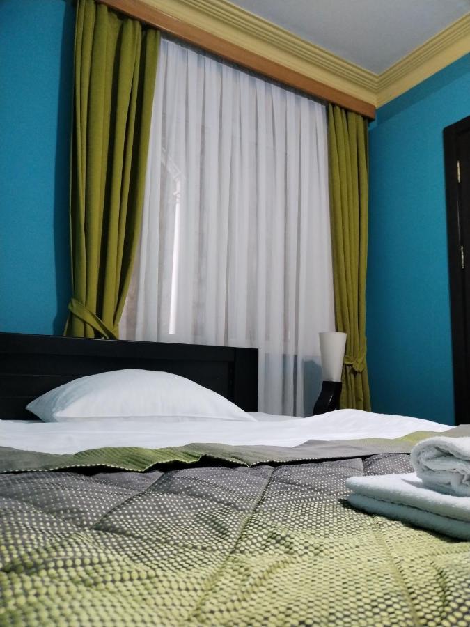 Hotel Blissdom Тбілісі Екстер'єр фото