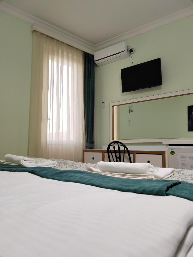 Hotel Blissdom Тбілісі Екстер'єр фото