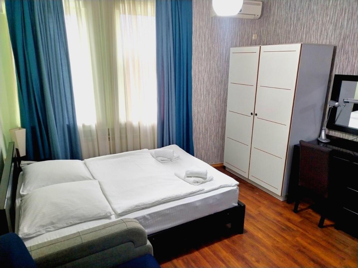 Hotel Blissdom Тбілісі Екстер'єр фото