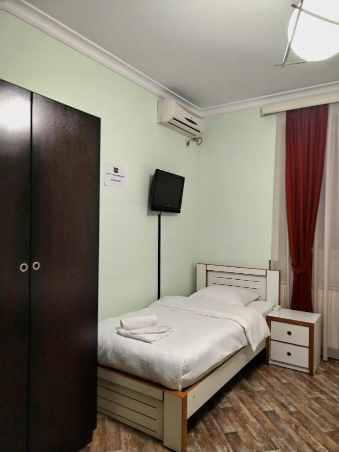Hotel Blissdom Тбілісі Екстер'єр фото