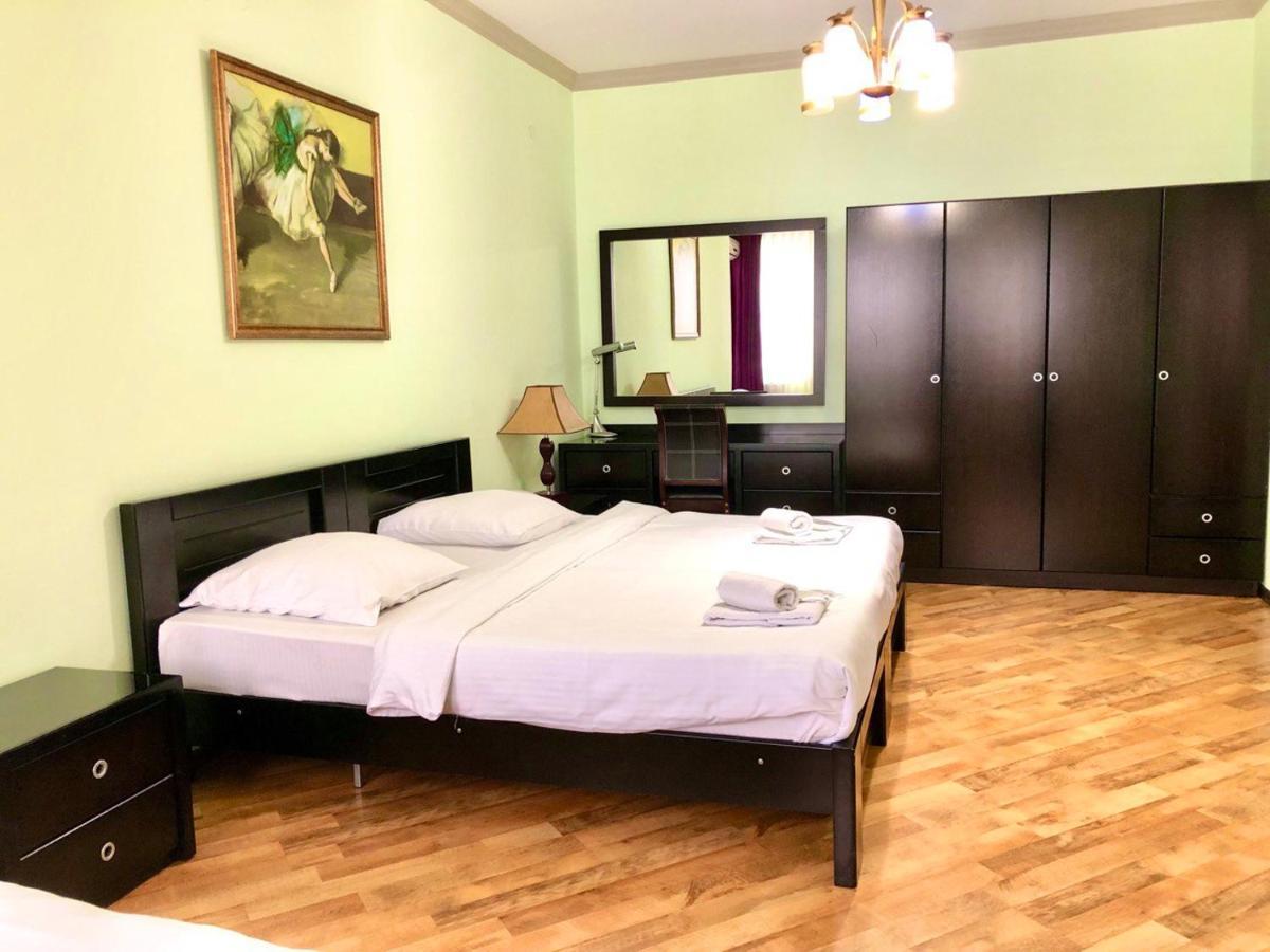 Hotel Blissdom Тбілісі Екстер'єр фото