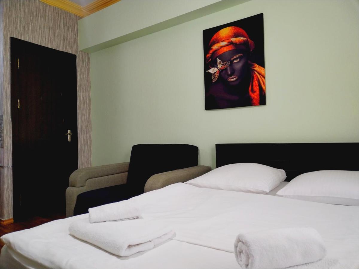 Hotel Blissdom Тбілісі Екстер'єр фото