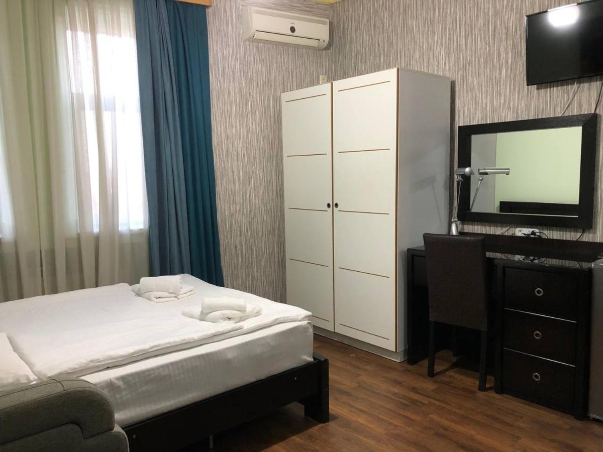 Hotel Blissdom Тбілісі Екстер'єр фото